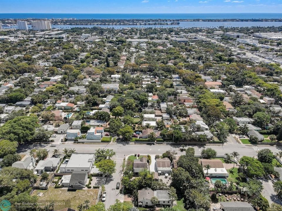 For Sale: $799,000 (3 beds, 2 baths, 1354 Square Feet)