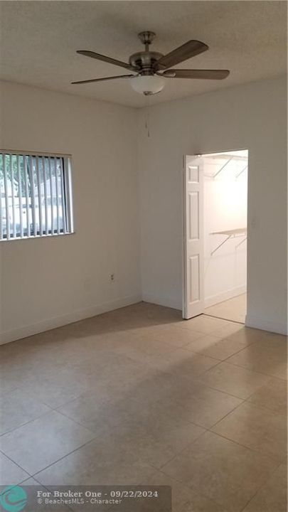 For Rent: $1,725 (1 beds, 1 baths, 682 Square Feet)