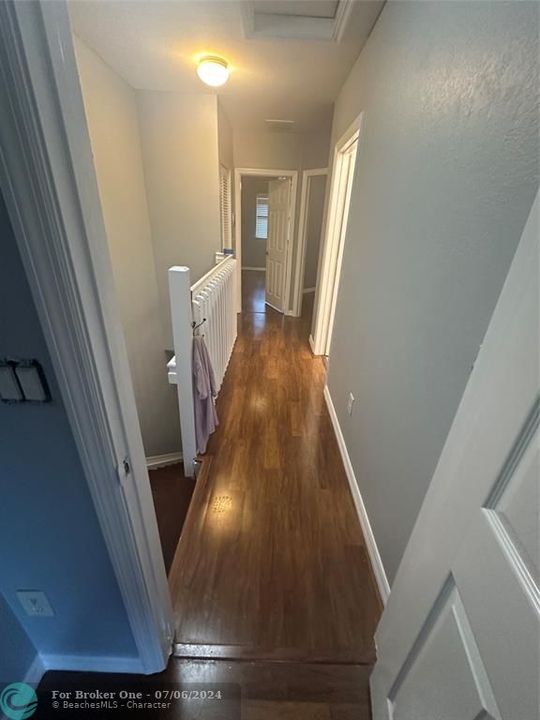 For Rent: $2,500 (3 beds, 2 baths, 1318 Square Feet)