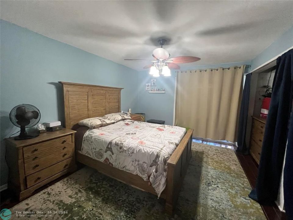 Vendido Recientemente: $199,900 (2 camas, 1 baños, 821 Pies cuadrados)