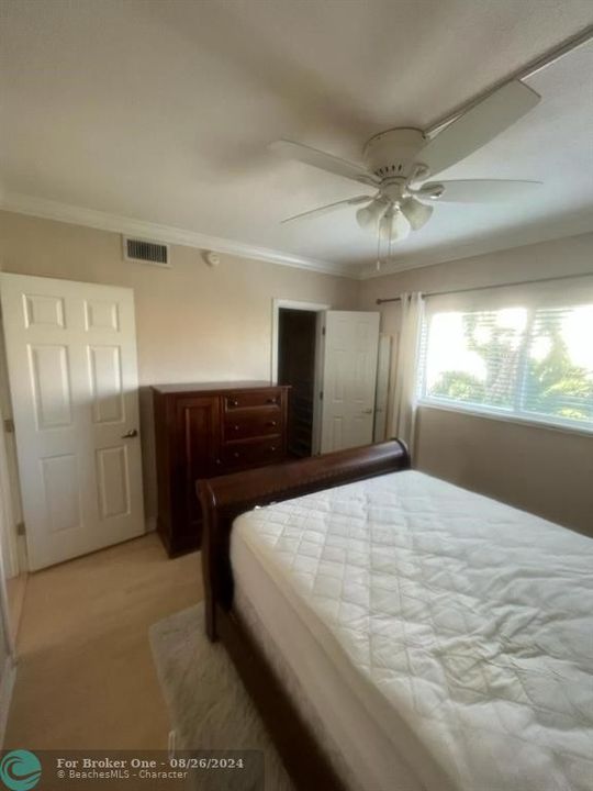 For Rent: $2,150 (1 beds, 1 baths, 470 Square Feet)