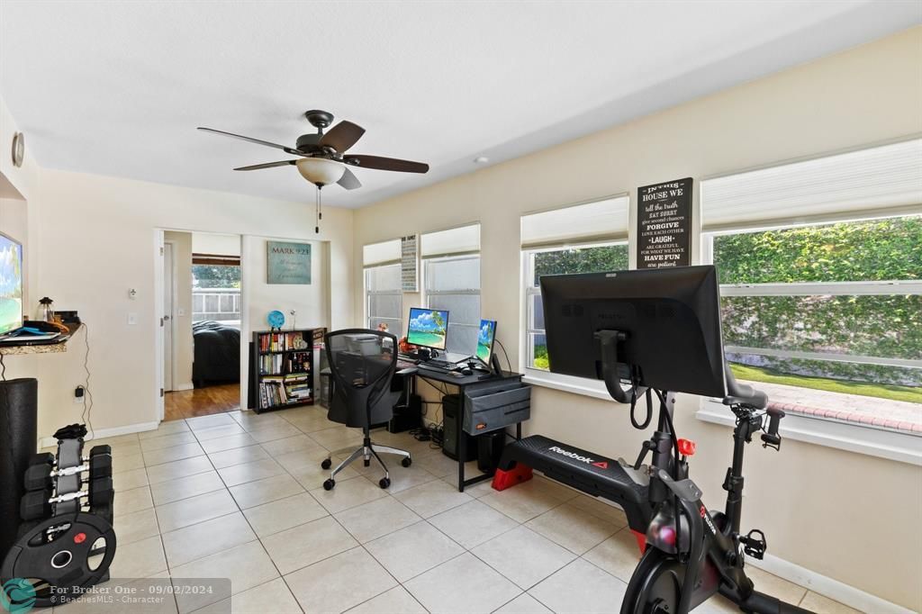 Active With Contract: $594,900 (4 beds, 2 baths, 1631 Square Feet)