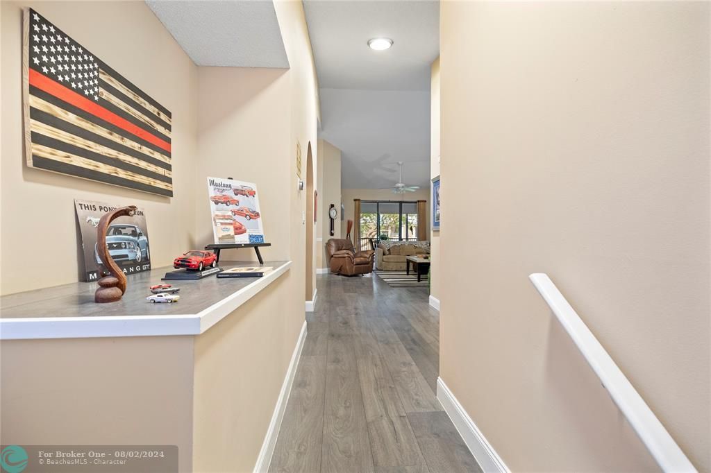 Recently Sold: $380,000 (2 beds, 2 baths, 1120 Square Feet)