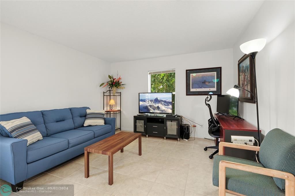 Active With Contract: $1,000 (1 beds, 1 baths, 0 Square Feet)