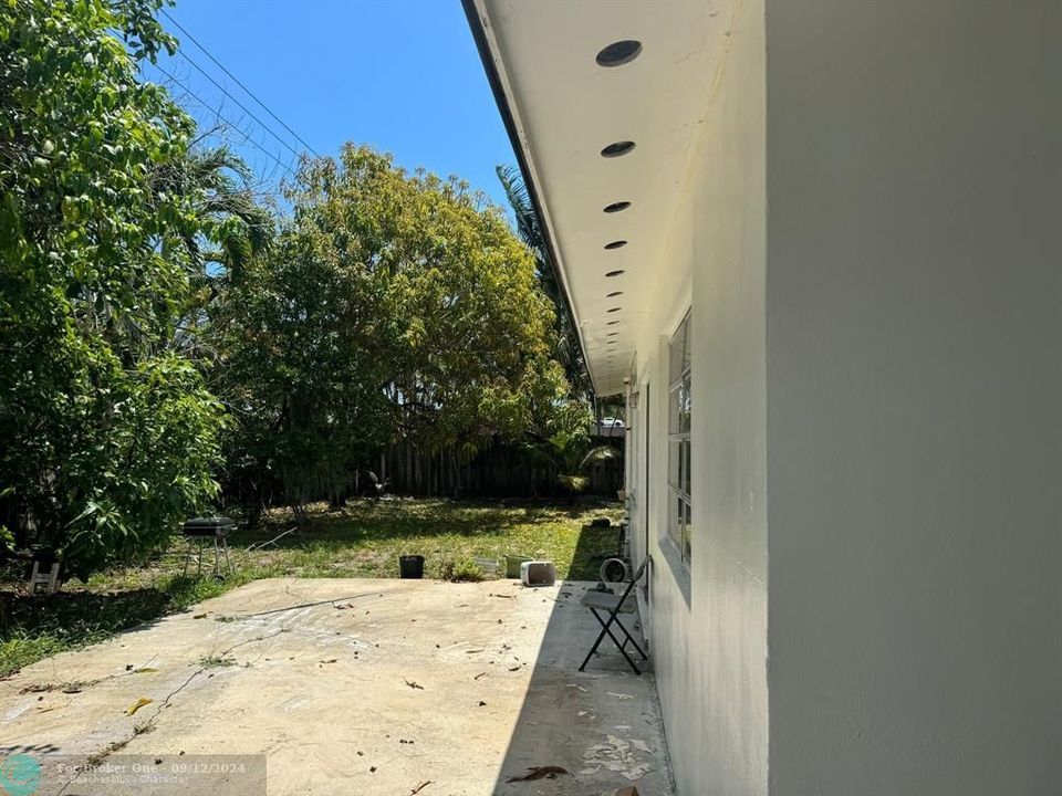 Vendido Recientemente: $420,000 (3 camas, 2 baños, 1380 Pies cuadrados)