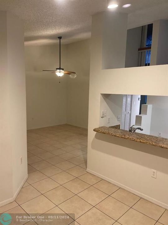 For Rent: $2,000 (2 beds, 2 baths, 1120 Square Feet)