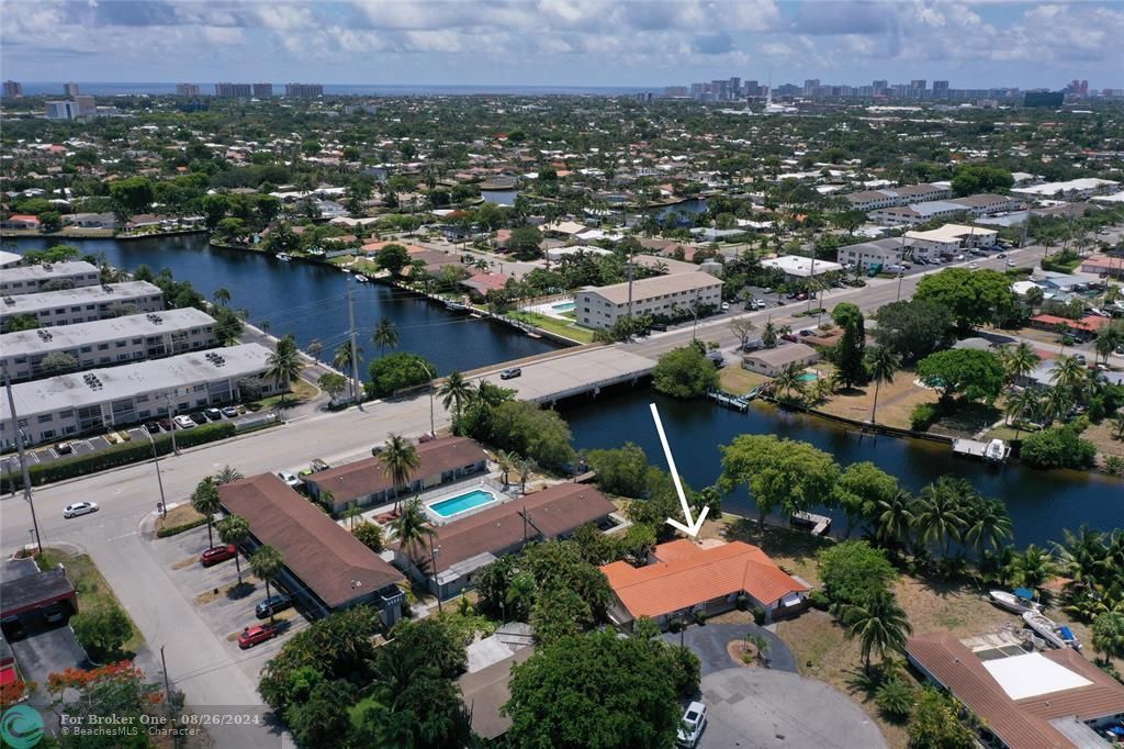 Recently Sold: $850,000 (3 beds, 2 baths, 2117 Square Feet)