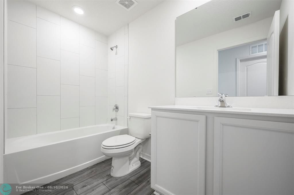 For Sale: $475,900 (3 beds, 2 baths, 1851 Square Feet)