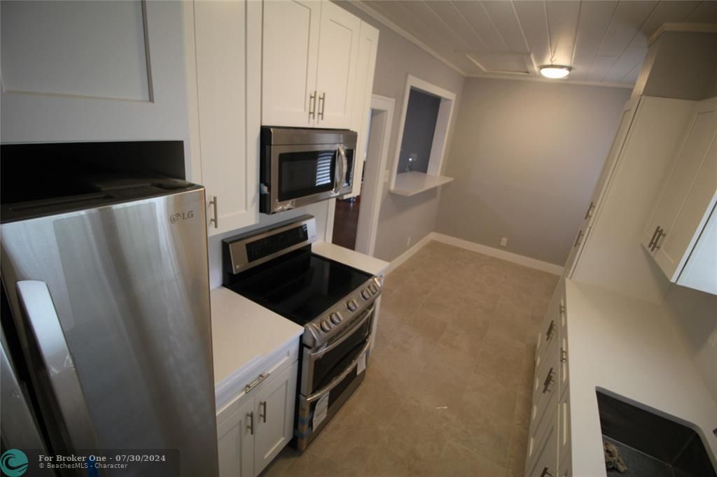 For Rent: $4,500 (3 beds, 2 baths, 1626 Square Feet)