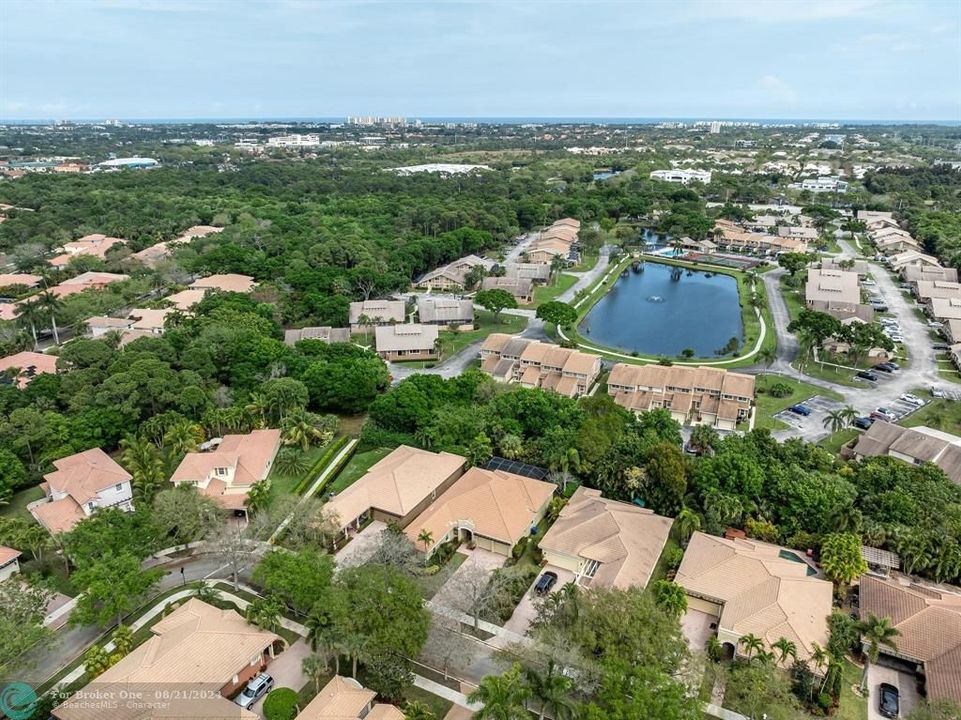 For Sale: $999,999 (4 beds, 2 baths, 2440 Square Feet)