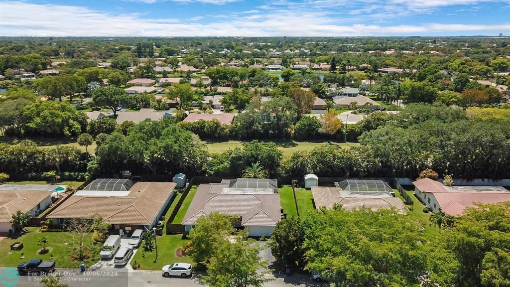 Active With Contract: $725,000 (4 beds, 2 baths, 2249 Square Feet)