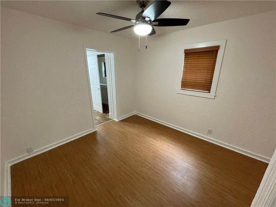 For Rent: $3,500 (2 beds, 2 baths, 1012 Square Feet)