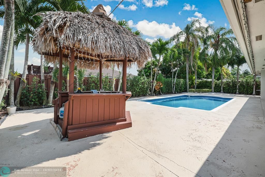 Recently Sold: $765,000 (3 beds, 2 baths, 1794 Square Feet)