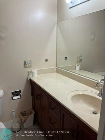 For Sale: $242,000 (2 beds, 2 baths, 1193 Square Feet)