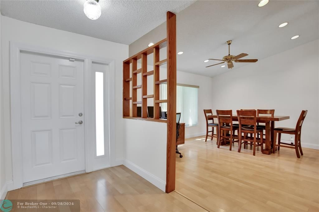 Recently Sold: $710,000 (3 beds, 2 baths, 1807 Square Feet)