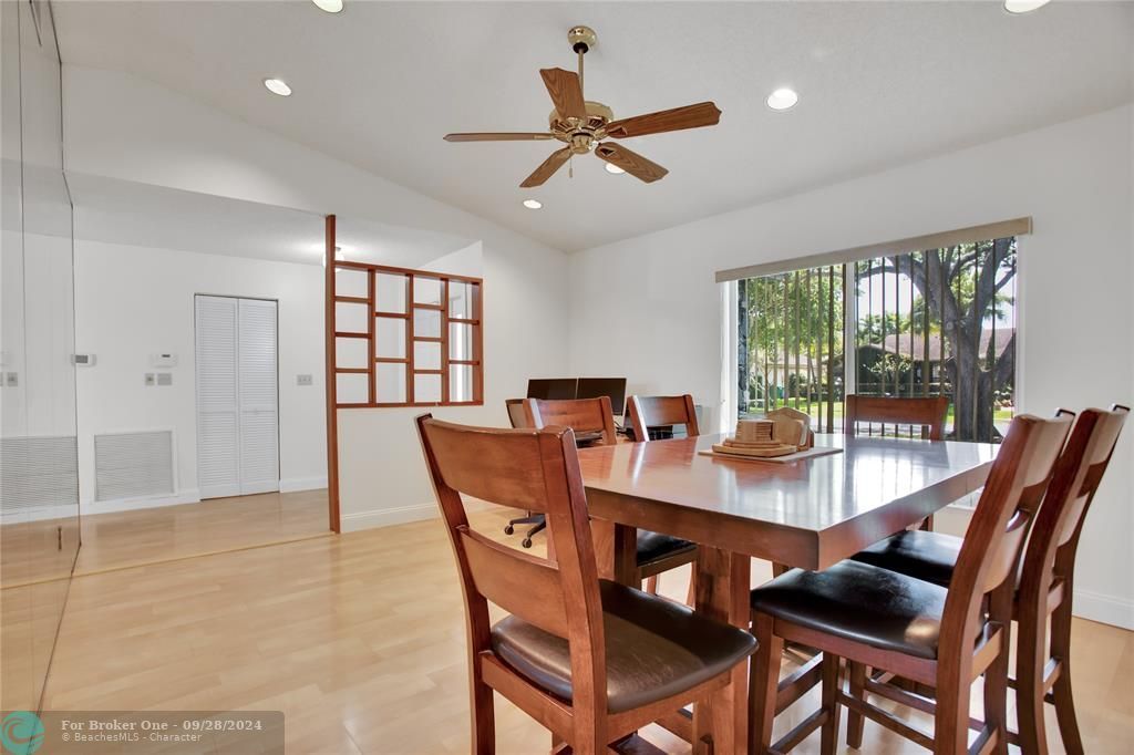 Recently Sold: $710,000 (3 beds, 2 baths, 1807 Square Feet)