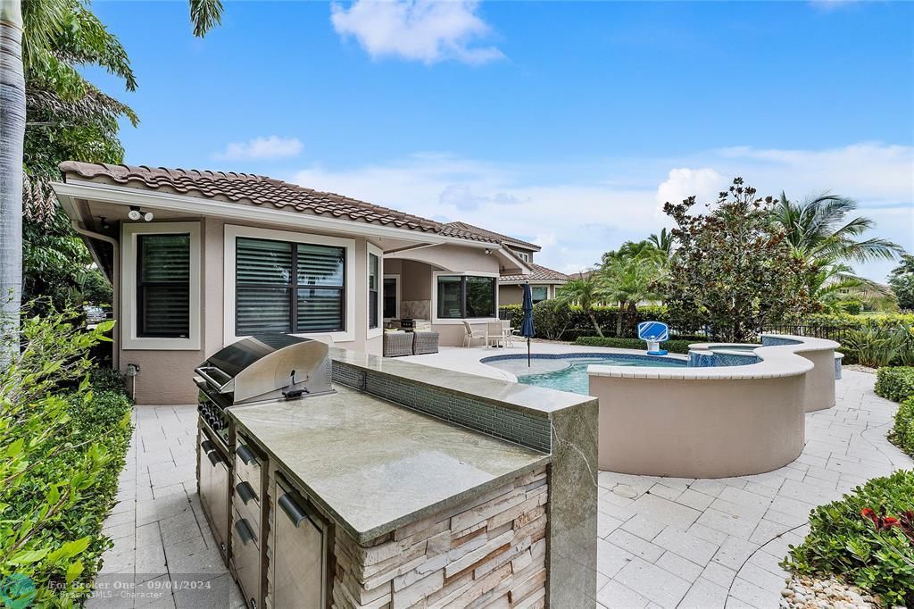 Recently Sold: $1,299,900 (4 beds, 2 baths, 2566 Square Feet)