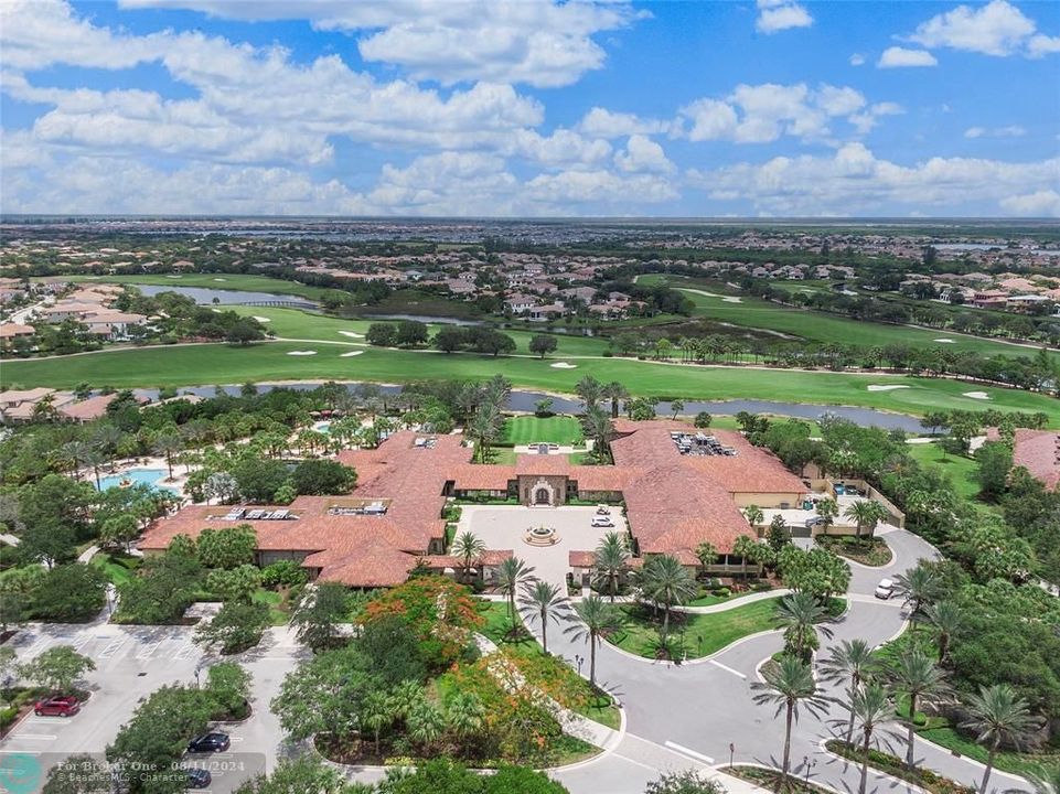 Recently Sold: $1,299,900 (4 beds, 2 baths, 2566 Square Feet)