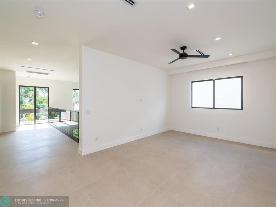 For Sale: $3,000,000 (4 beds, 4 baths, 3841 Square Feet)