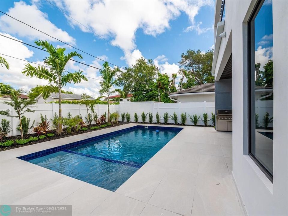 For Sale: $3,000,000 (4 beds, 4 baths, 3841 Square Feet)