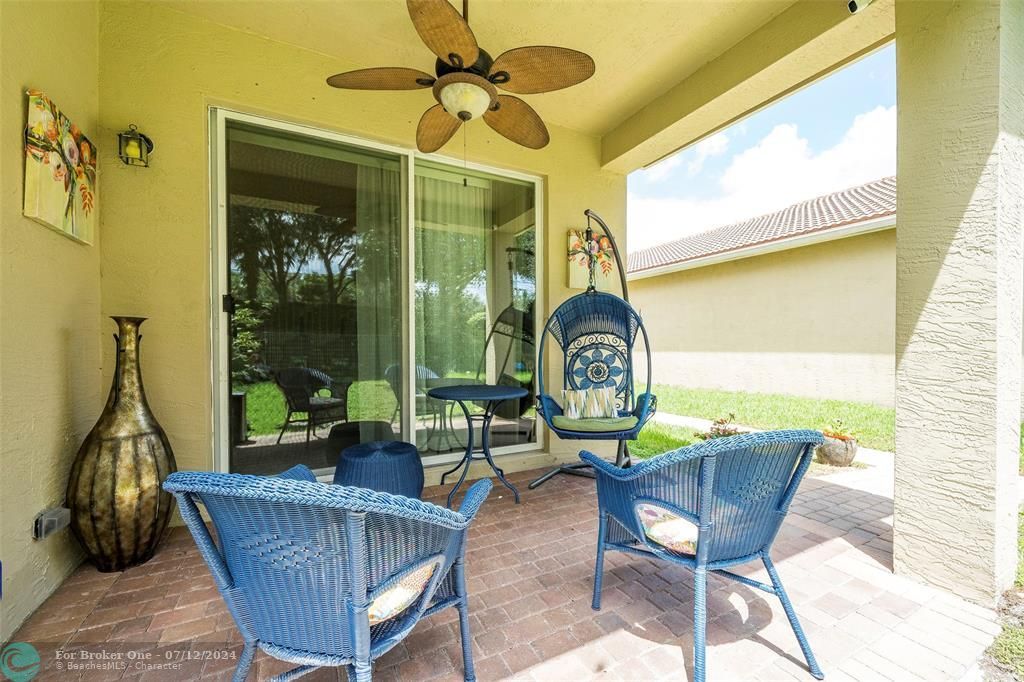 Active With Contract: $4,000 (4 beds, 3 baths, 2102 Square Feet)