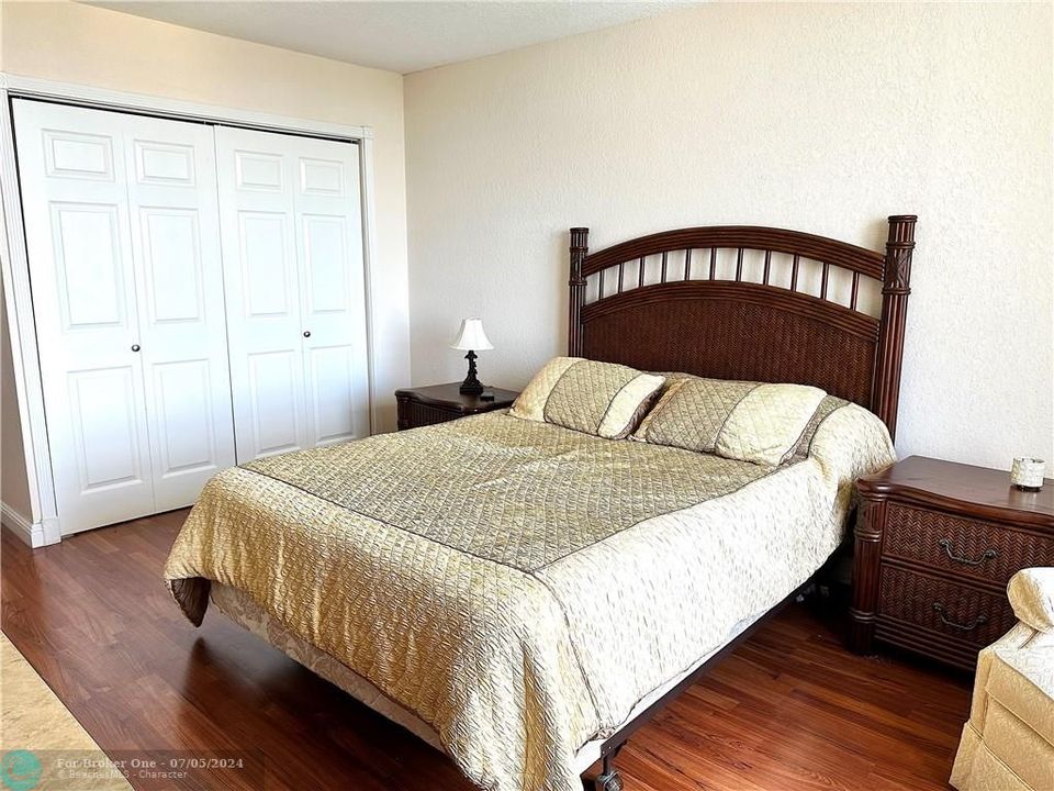 En Renta: $3,050 (2 camas, 2 baños, 1333 Pies cuadrados)