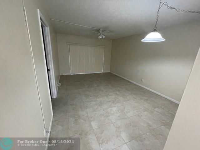 Active With Contract: $1,650 (1 beds, 1 baths, 0 Square Feet)