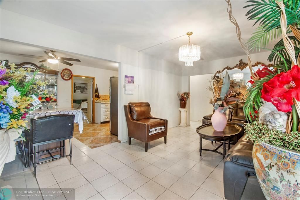 Active With Contract: $400,000 (4 beds, 2 baths, 1702 Square Feet)