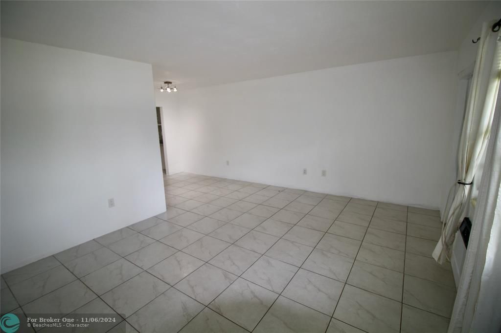 Recently Rented: $1,480 (1 beds, 1 baths, 653 Square Feet)