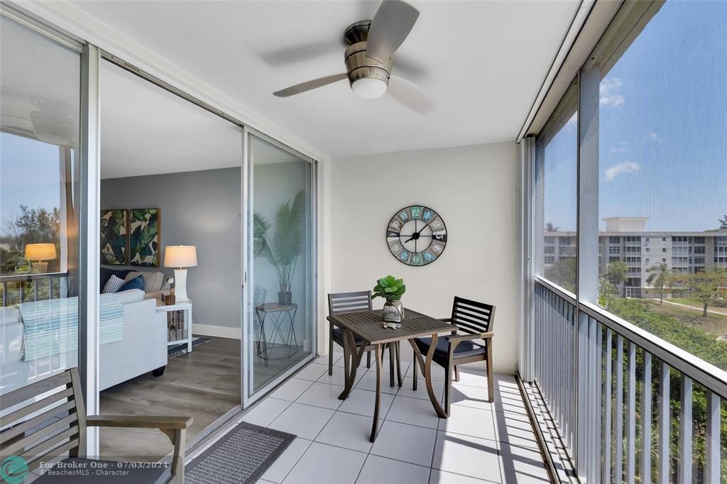 Active With Contract: $3,000 (2 beds, 2 baths, 1150 Square Feet)