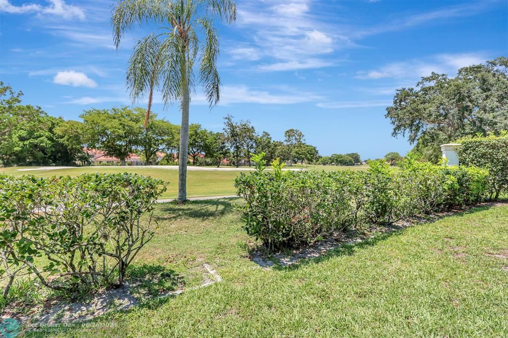 Active With Contract: $649,900 (3 beds, 2 baths, 1585 Square Feet)