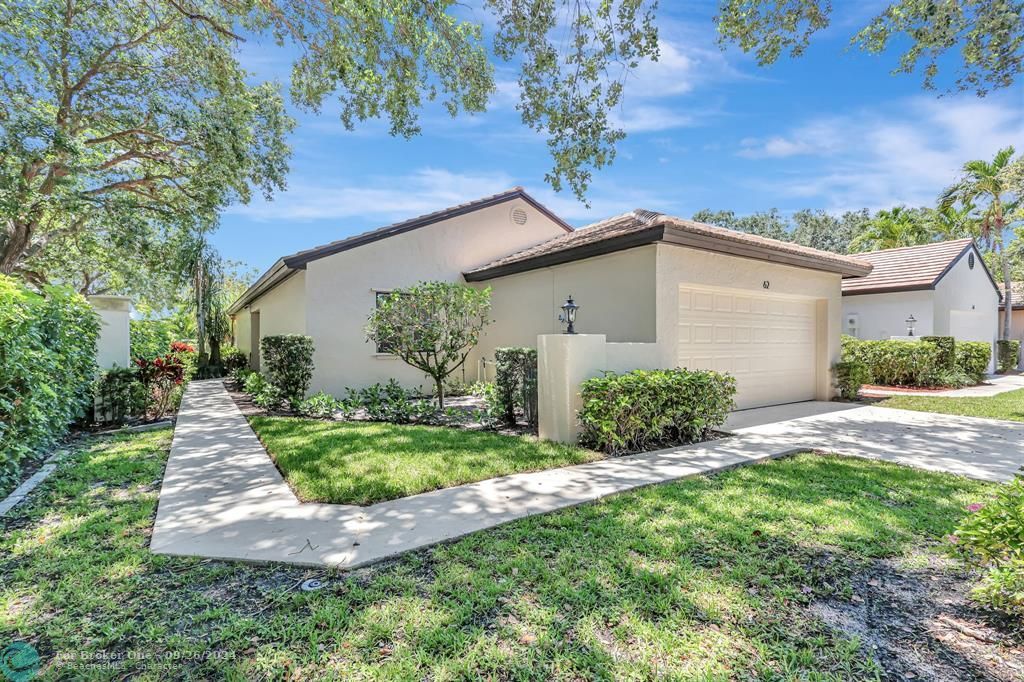 Active With Contract: $649,900 (3 beds, 2 baths, 1585 Square Feet)