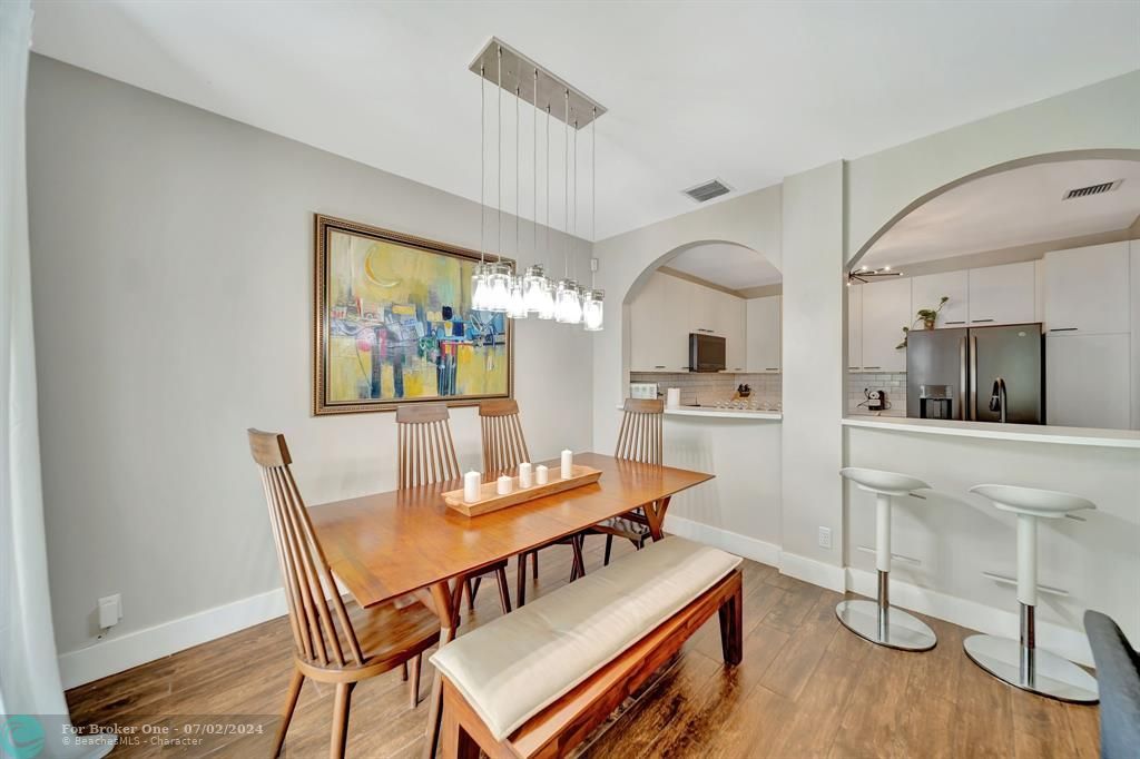 Active With Contract: $499,000 (3 beds, 2 baths, 1690 Square Feet)