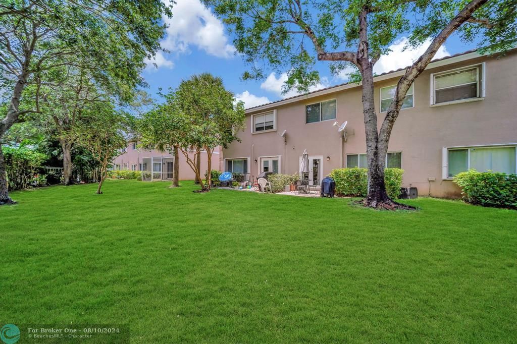 Active With Contract: $499,000 (3 beds, 2 baths, 1690 Square Feet)