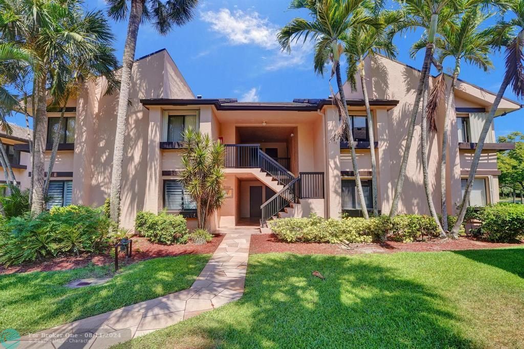 Recently Sold: $359,900 (2 beds, 2 baths, 1380 Square Feet)