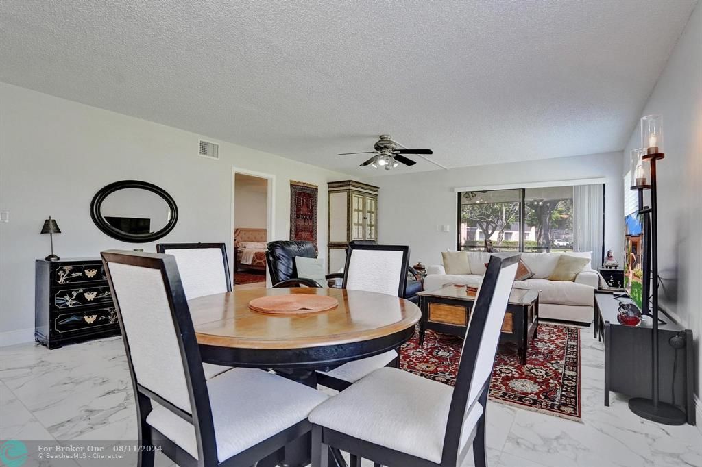 Active With Contract: $359,900 (2 beds, 2 baths, 1380 Square Feet)