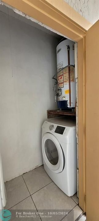 В аренду: $2,450 (2 спален, 2 ванн, 1019 Квадратных фут)