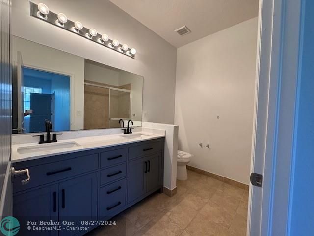 For Rent: $3,000 (3 beds, 2 baths, 1586 Square Feet)