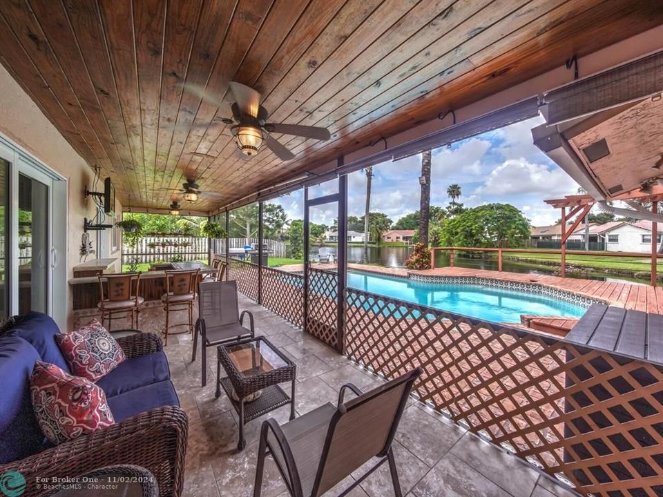 For Sale: $859,500 (4 beds, 2 baths, 2309 Square Feet)