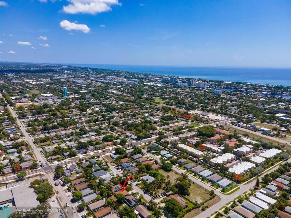 Active With Contract: $375,000 (4 beds, 2 baths, 1448 Square Feet)