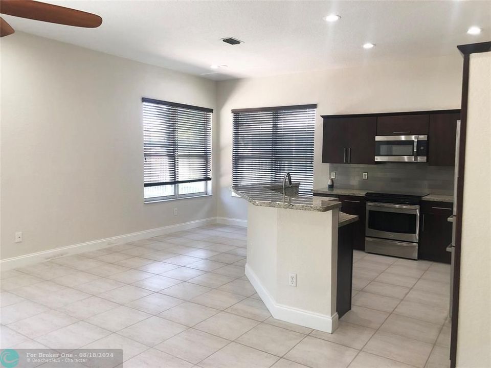 For Rent: $4,500 (4 beds, 2 baths, 2120 Square Feet)