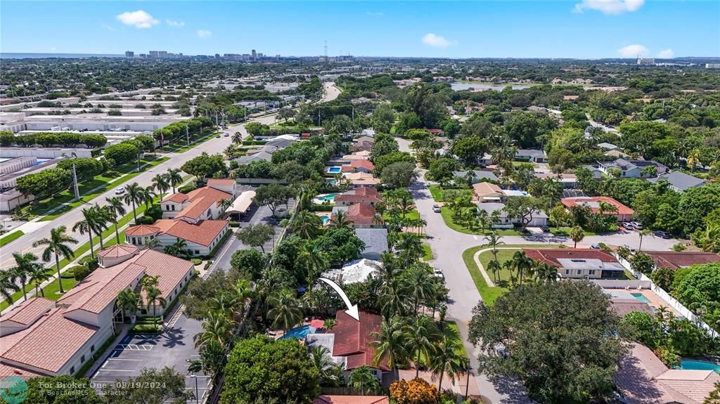 Active With Contract: $850,000 (3 beds, 2 baths, 1897 Square Feet)