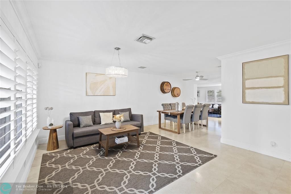 Active With Contract: $850,000 (3 beds, 2 baths, 1897 Square Feet)