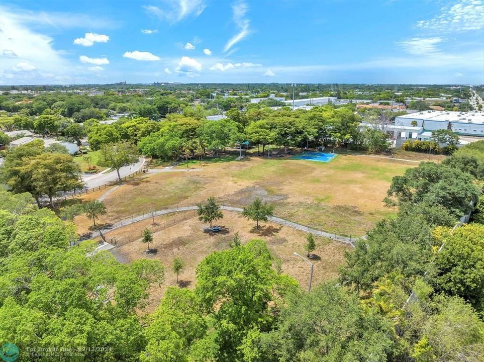 For Sale: $1,400,000 (5 beds, 3 baths, 3360 Square Feet)