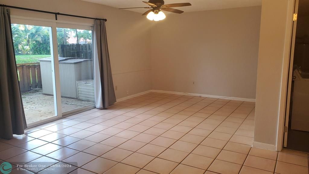 For Rent: $3,000 (3 beds, 2 baths, 1350 Square Feet)