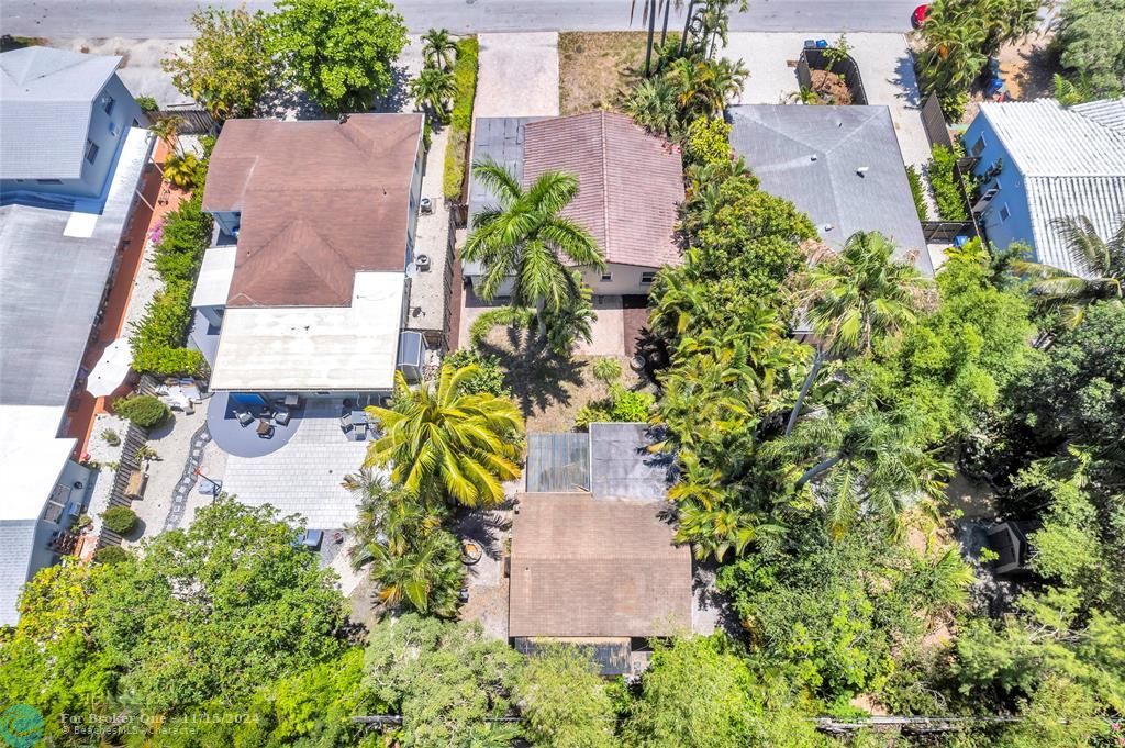 Recently Sold: $699,000 (3 beds, 2 baths, 1653 Square Feet)