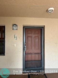 For Rent: $2,100 (2 beds, 2 baths, 1048 Square Feet)