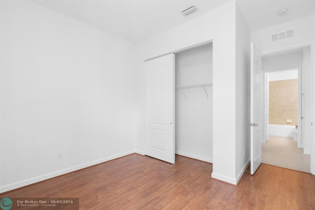 Active With Contract: $4,900 (3 beds, 2 baths, 2228 Square Feet)