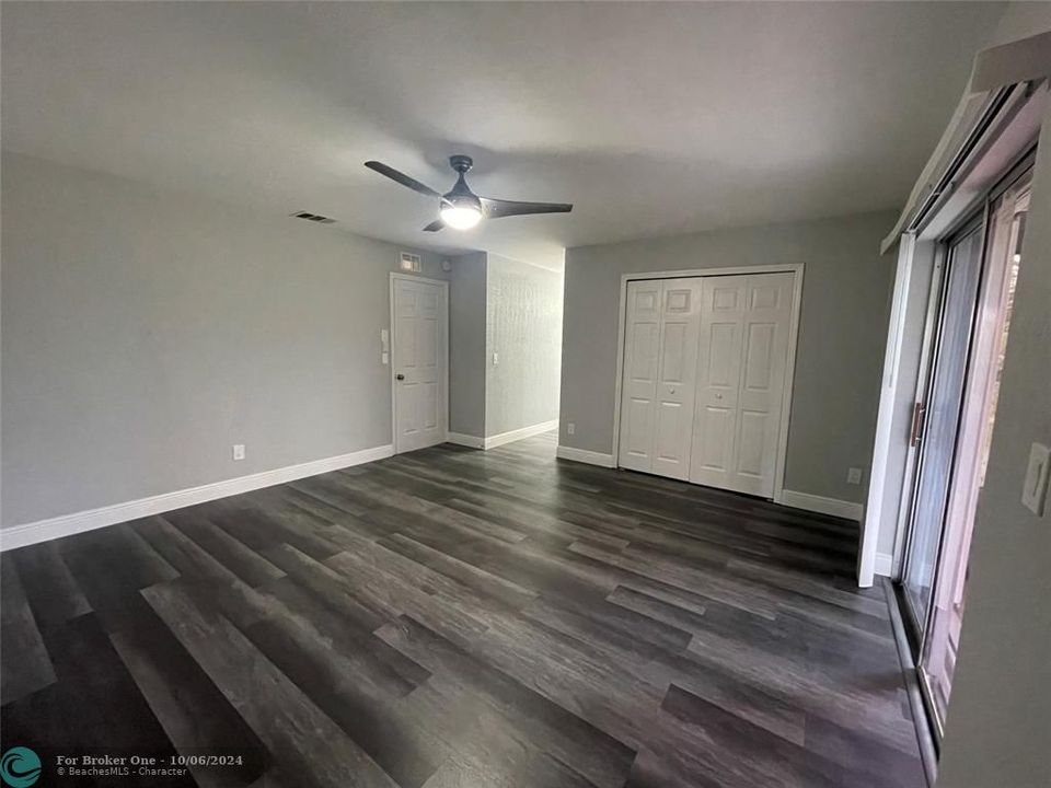 For Sale: $379,800 (3 beds, 2 baths, 1416 Square Feet)