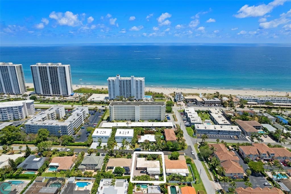 Recently Sold: $1,350,000 (2 beds, 2 baths, 2042 Square Feet)